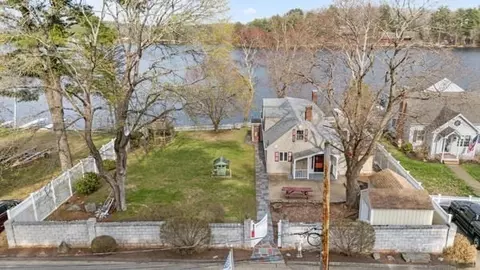 111 112 Maple Way, East Brookfield, MA 01515