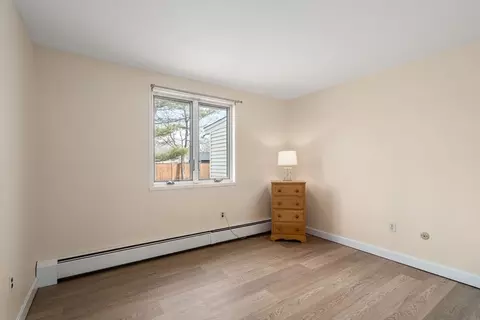 Bedroom - 5 Durant Ave, Maynard, MA 01754 photo 1 of 6