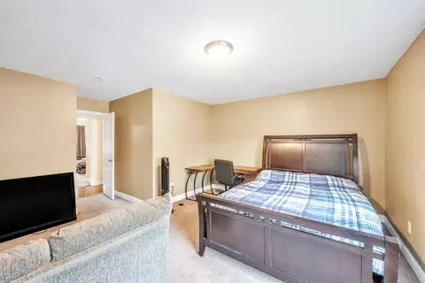 Bedroom - 6 Weldon Ave # C, Worcester, MA 01607 photo 1 of 6