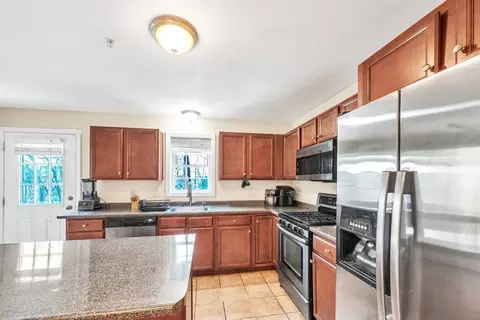 Kitchen - 6 Weldon Ave # C, Worcester, MA 01607 photo 2 of 3