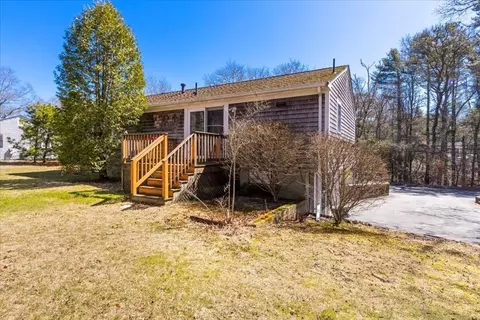 66 Barker Rd, Wareham, MA 02538 photo 6