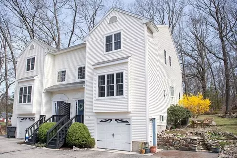 31 Church St #31, Grafton, MA 01519