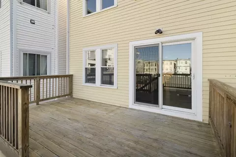 120 Everett St #2, Boston, MA 02128 photo 32