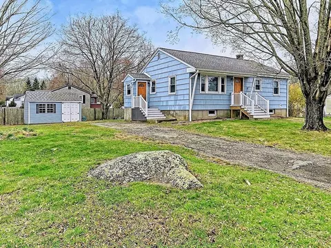50 Juniper Ave, Attleboro, MA 02703