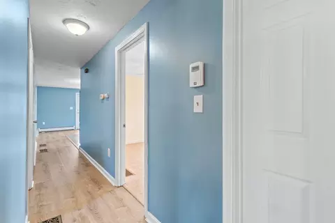 25 Brodeur Ave, Webster, MA 01570 photo 24
