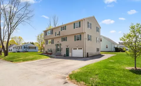 25 Brodeur Ave, Webster, MA 01570 photo 2