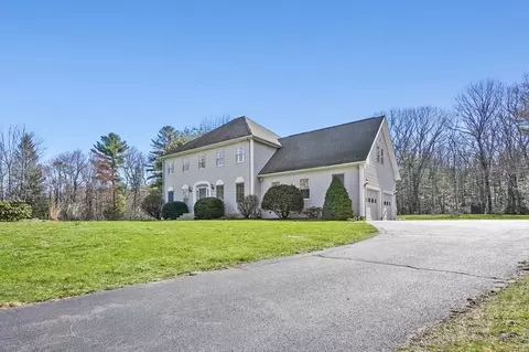 361 South St, Auburn, MA 01501