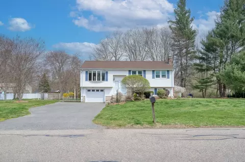 139 Ann St, Raynham, MA 02767