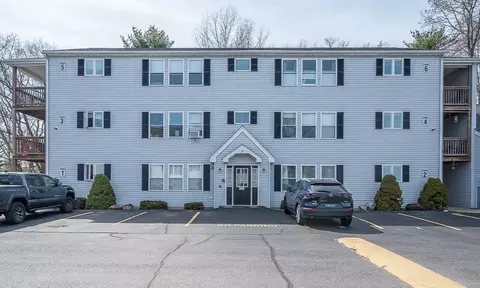 6 Warsaw Ave #2, Dudley, MA 01571