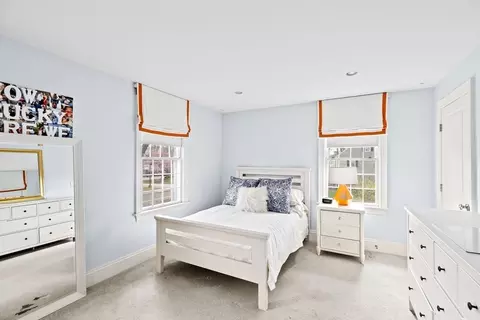 50 Pleasant St, Hingham, MA 02043 photo 32