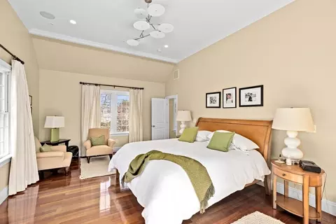 50 Pleasant St, Hingham, MA 02043 photo 25