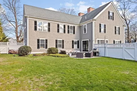 50 Pleasant St, Hingham, MA 02043 photo 41
