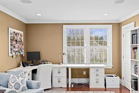 50 Pleasant St, Hingham, MA 02043 photo 23