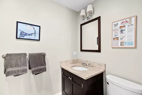 50 Pleasant St, Hingham, MA 02043 photo 34