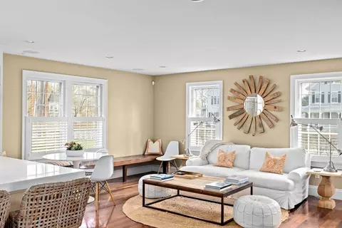 50 Pleasant St, Hingham, MA 02043 photo 12