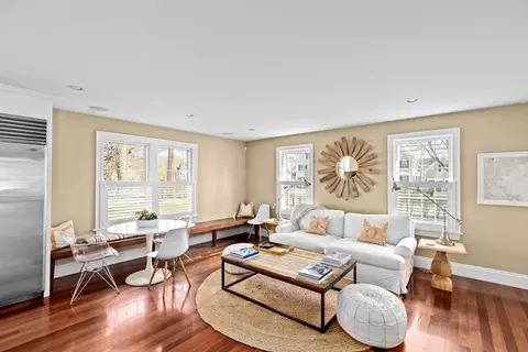 50 Pleasant St, Hingham, MA 02043 photo 10