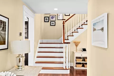 50 Pleasant St, Hingham, MA 02043 photo 21
