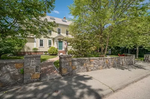 46 High St #3, Rockport, MA 01966