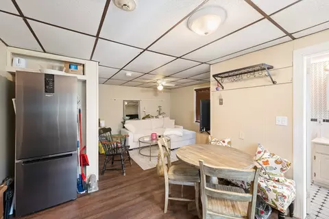 15 Thompson St, Warren, RI 02885 photo 11