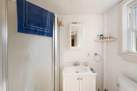 15 Thompson St, Warren, RI 02885 photo 26
