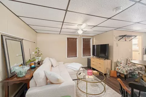 15 Thompson St, Warren, RI 02885 photo 9