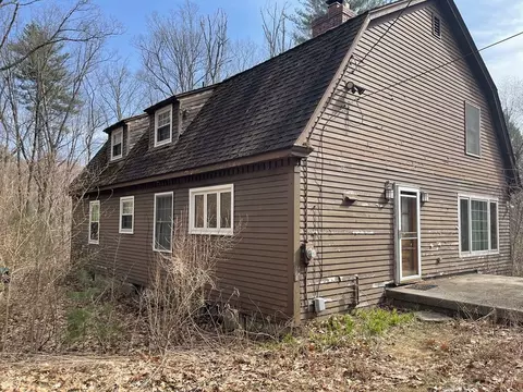 160 North St, Belchertown, MA 01007