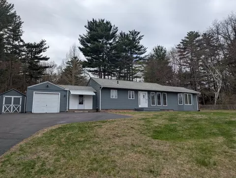 110 Cooke Ave, Northampton, MA 01060