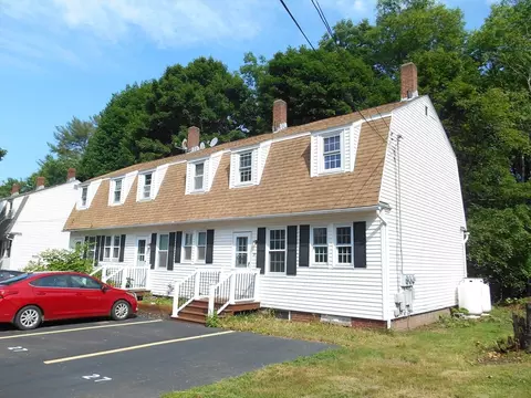 27 Trafalgar Sq #27, Barre, MA 01005