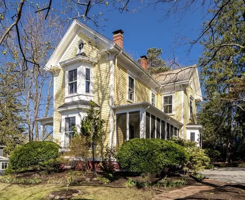 14 Hillside Ave, Winchester, MA 01890