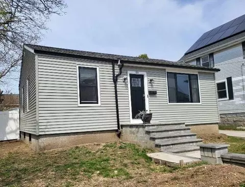 46 Middlesex St, Fall River, MA 02723
