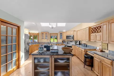 2 Windward Way, Fairhaven, MA 02719 photo 23