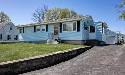 23 Brodeur Ave, Webster, MA 01570 photo 2