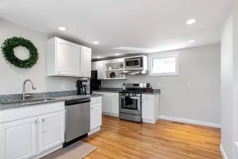 Kitchen - 3 Park St #1, Danvers, MA 01923 photo 3 of 3