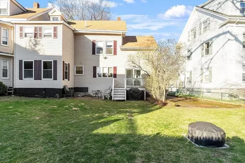 Exterior - 3 Park St #1, Danvers, MA 01923 photo 3 of 5