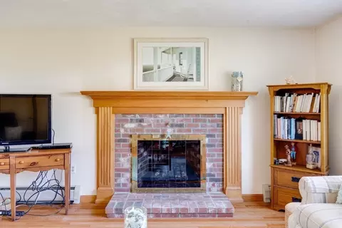 221 Camelback, Marstons Mills, MA 02648 photo 7