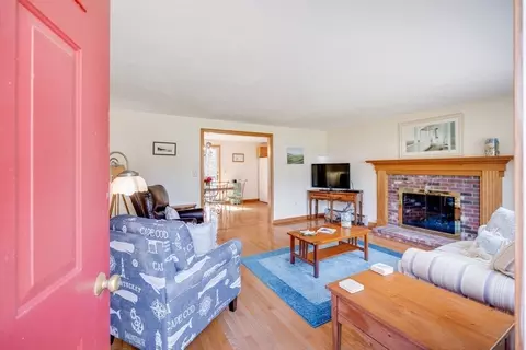 221 Camelback, Marstons Mills, MA 02648 photo 4
