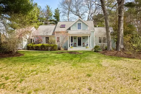 64 Sachem Rd, Raynham, MA 02767