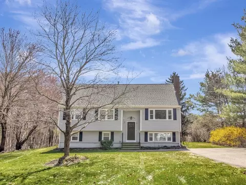 20 N Washington St, Norton, MA 02766