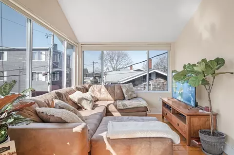 Living - 17 Maple Ave, Nahant, MA 01908 photo 3 of 3