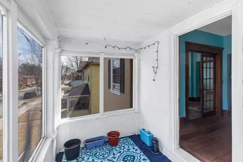 Exterior - 102 Florida St, Springfield, MA 01109 photo 4 of 7