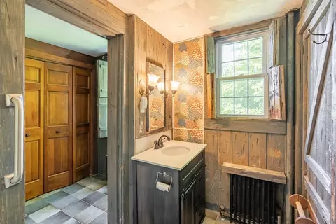 301 May St, Worcester, MA 01602 photo 10