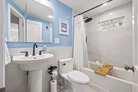 8 Kingcrest Ter, Randolph, MA 02368 photo 8
