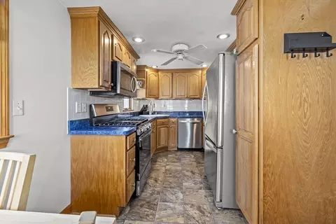 8 Kingcrest Ter, Randolph, MA 02368 photo 14