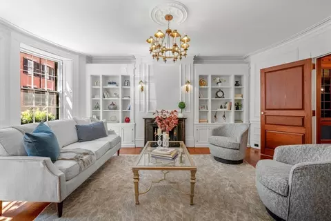 101 Pinckney St, Boston, MA 02114