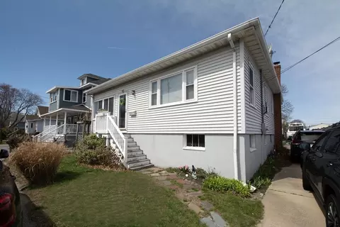 37 A St, Hull, MA 02045 photo 3