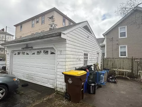 49 Downing St, Fall River, MA 02723 photo 4