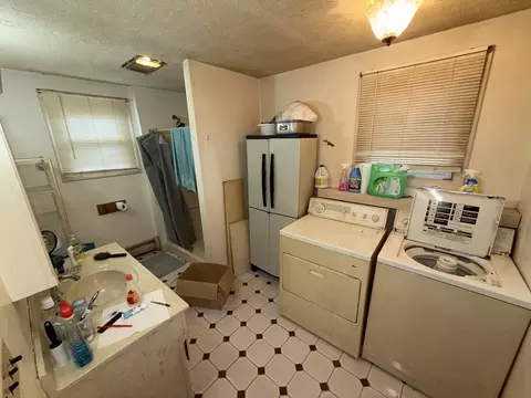 49 Downing St, Fall River, MA 02723 photo 11
