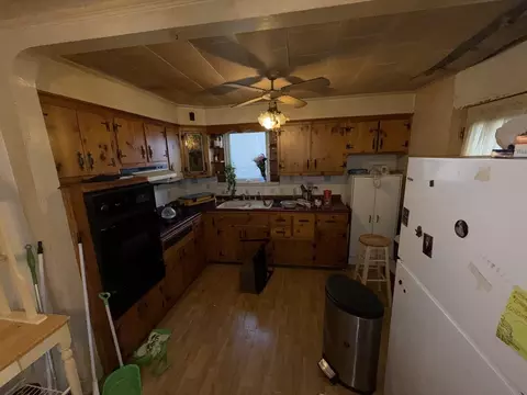49 Downing St, Fall River, MA 02723 photo 13