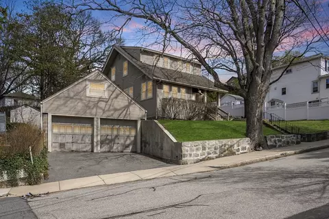 56 Madison Ave, Quincy, MA 02169