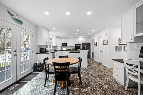 6 Yolande Rd, Marblehead, MA 01945 photo 11